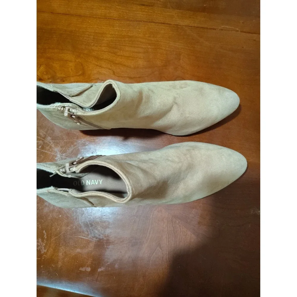 Old Navy Womens Low Bootie Suede‎ English Rose Tan Ankle Boots Size 7 434519-12